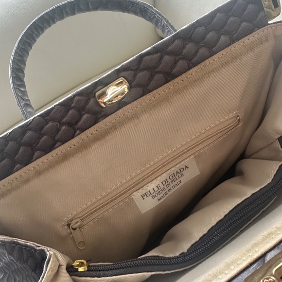 Pelle Di Giada Handbag - Picture 5 of 5